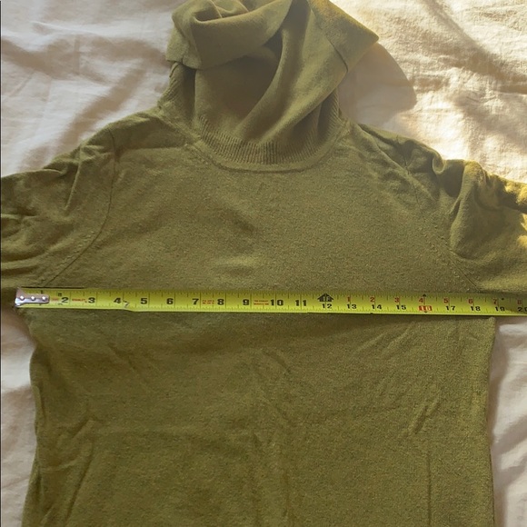 COPY - J. CREW wool cowl neck sweater - Picture 5 of 6